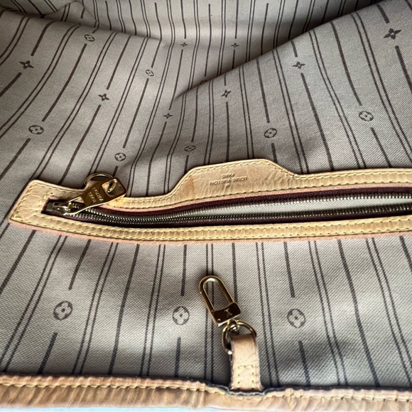 AUTHENTIC LOUIS VUITTON ✨ SLOUCHY HOBO 🔸DELIGHTFUL MM W DUST BAG - Picture 14 of 17